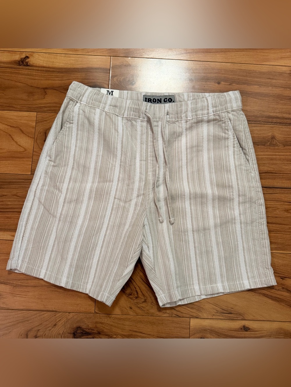 Iron Co. Men’s Light Beige Stripe Drawstring Hybrid Shorts